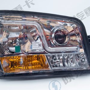 Фара правая X3000 SHACMAN Оригинал // DZ96189722020